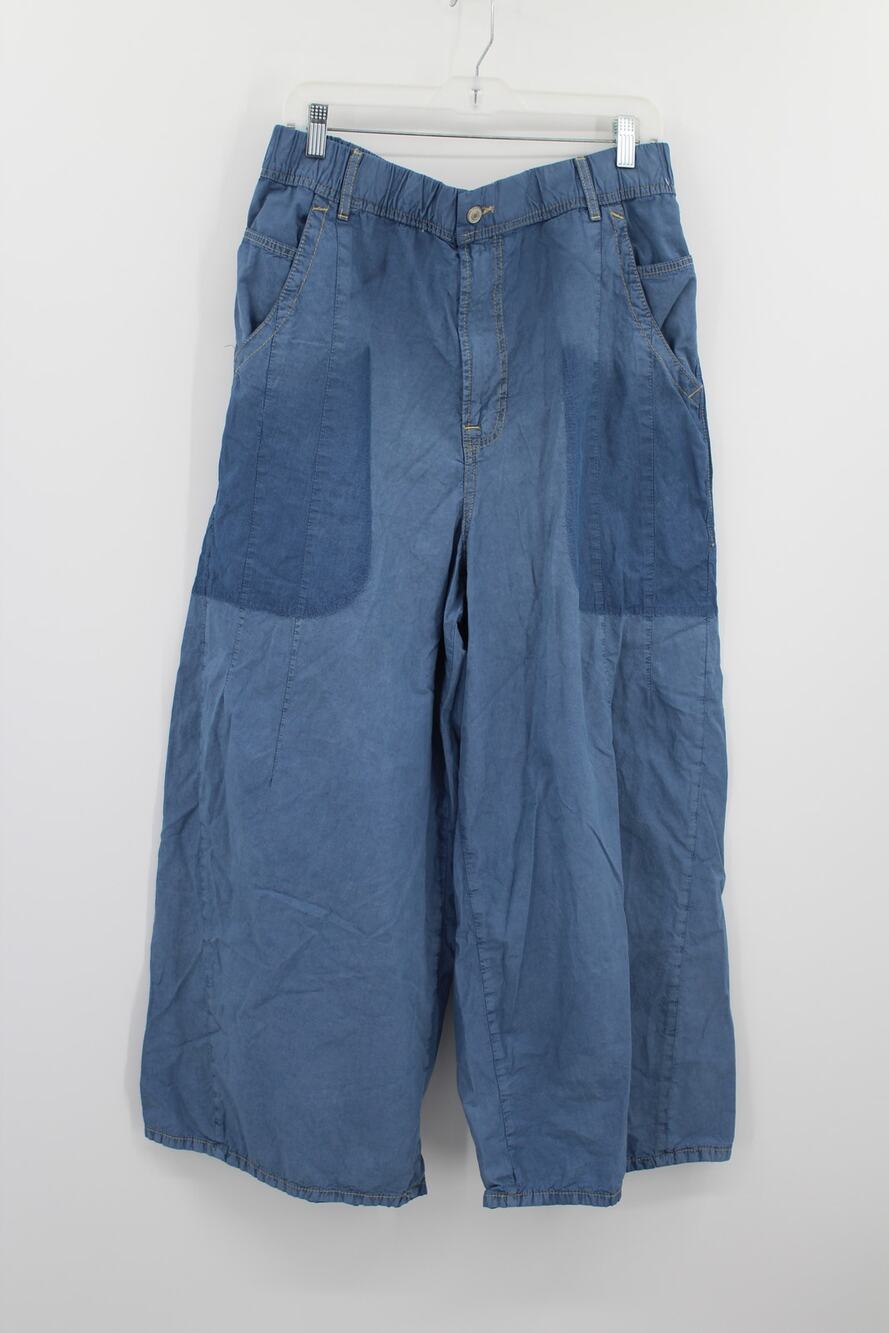 We The Free Wide Leg Pants size Large Pull On Blue Lightweight